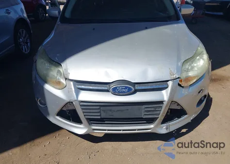 2012 Ford Focus Se из США, поврежденный, VIN 1FAHP3F2XCL325014